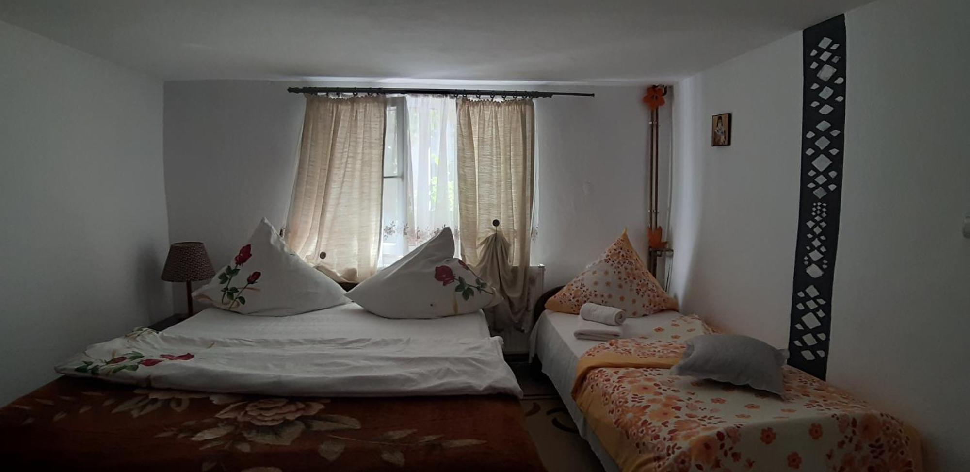 Pensiunea Casa Godja Văleni Pokoj fotografie